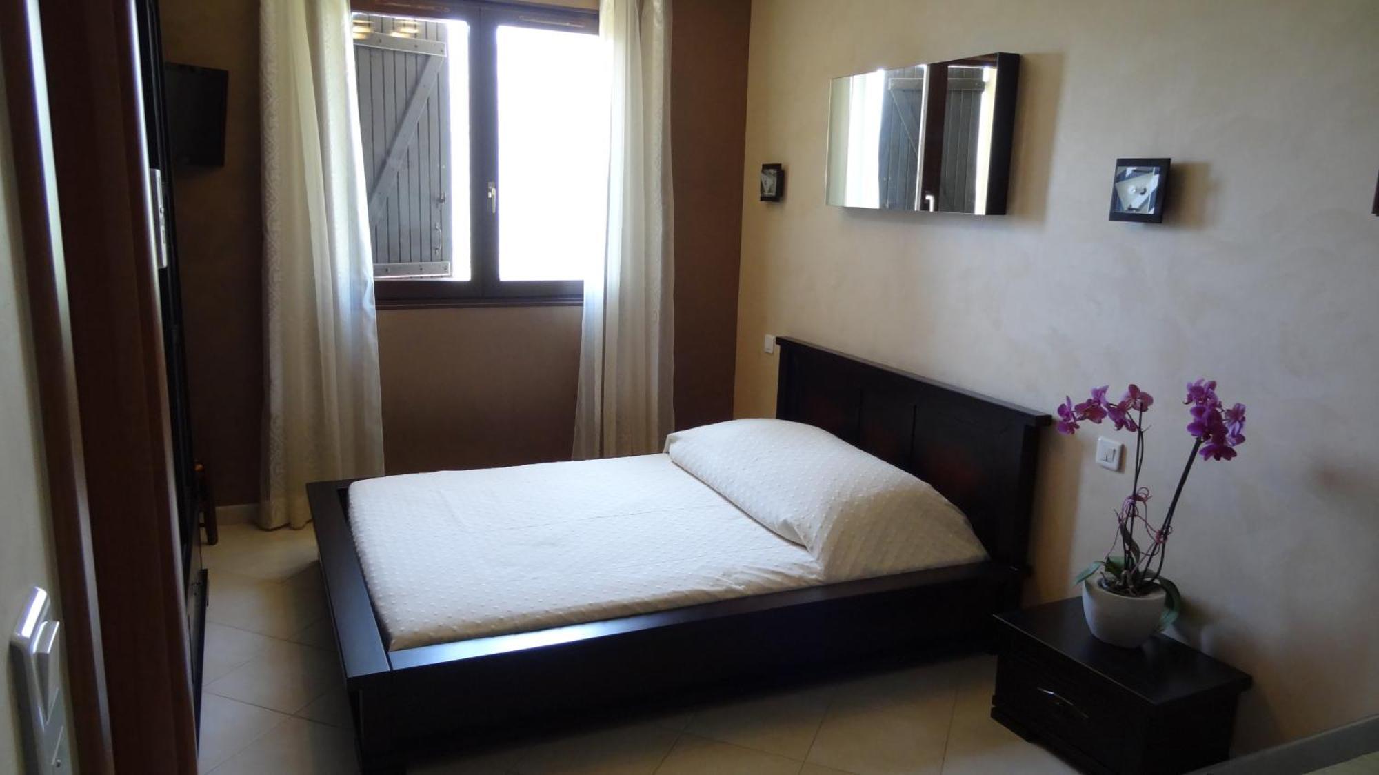 L'Aleandra Hotel Castellar Ngoại thất bức ảnh